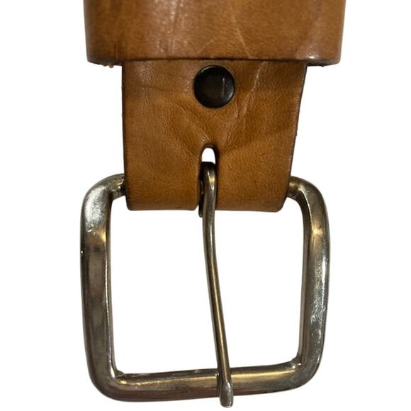 Unknown-Tooled Leather Western Belt With A Silver Tone Buckle - Picture 5 of 7